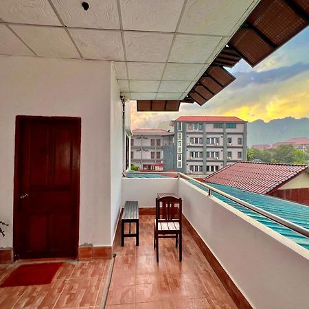 Easy Go Backpacker Hostel Vang Vieng Extérieur photo